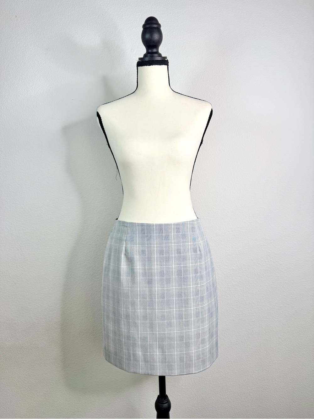 H&M Light Gray Plaid Pencil Skirt